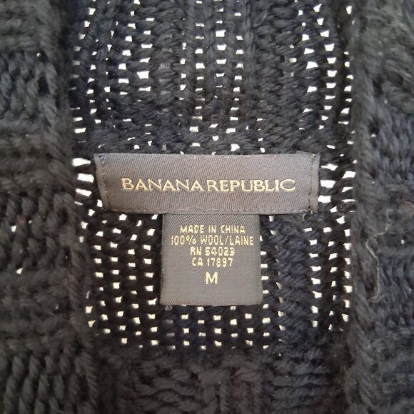 Banana Republic Black 100% Wool Sweater - Picture 3 of 5